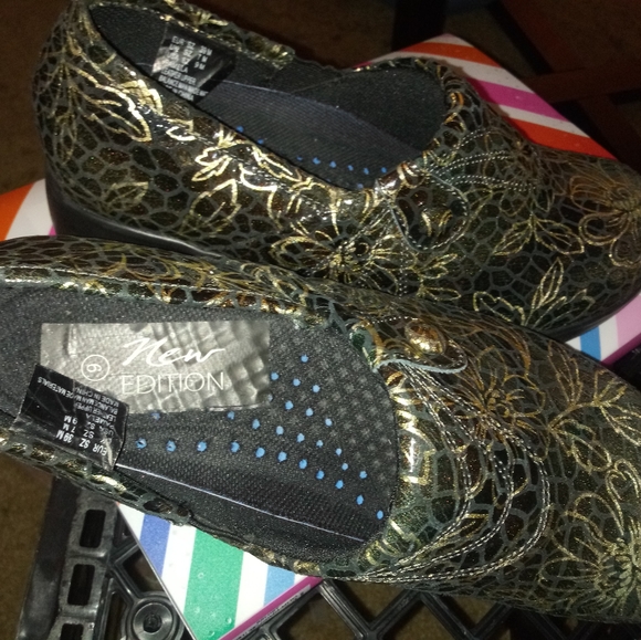 slip resistant women's mule clogg shoes - Picture 4 of 5